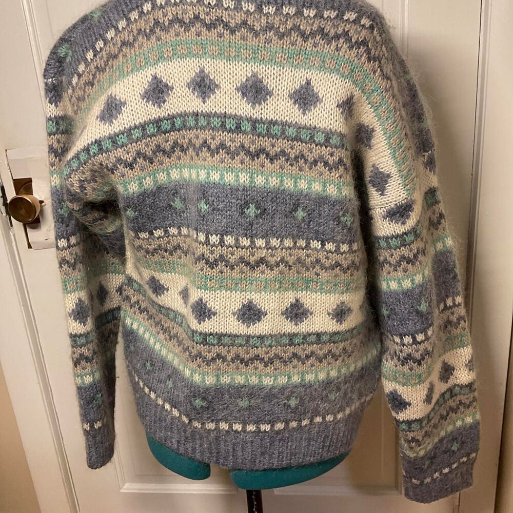 LLbean Women's sweater multi colored aztec geometry pattern 43% mohair wool